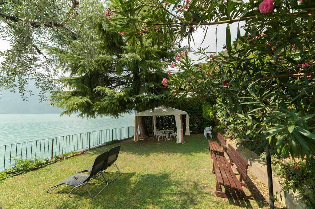 The Terrace On The Lake Marone Extérieur photo